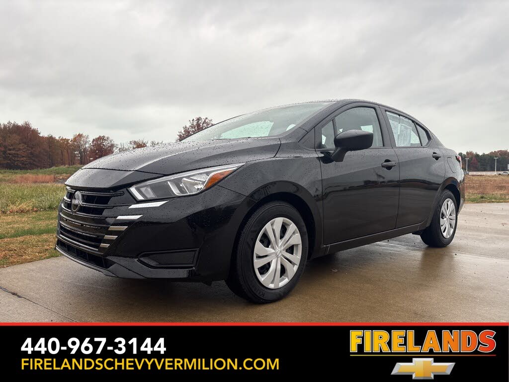 2024 Nissan Versa S FWD