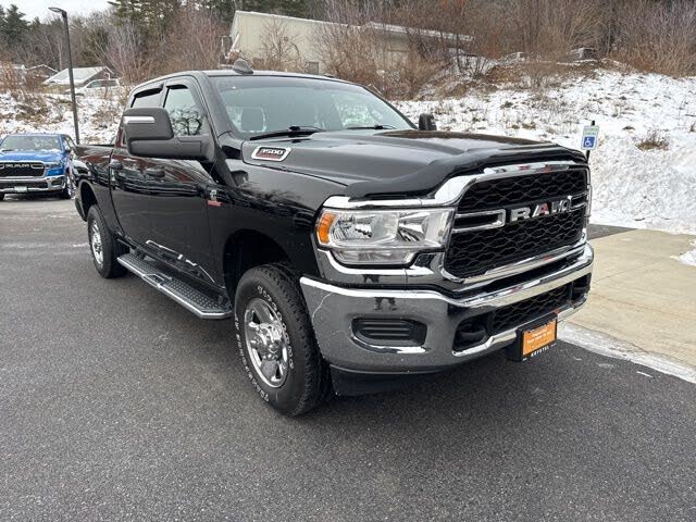 2024 RAM 3500 Tradesman Crew Cab 4WD