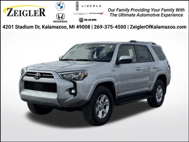 2024 Toyota 4Runner SR5 4WD