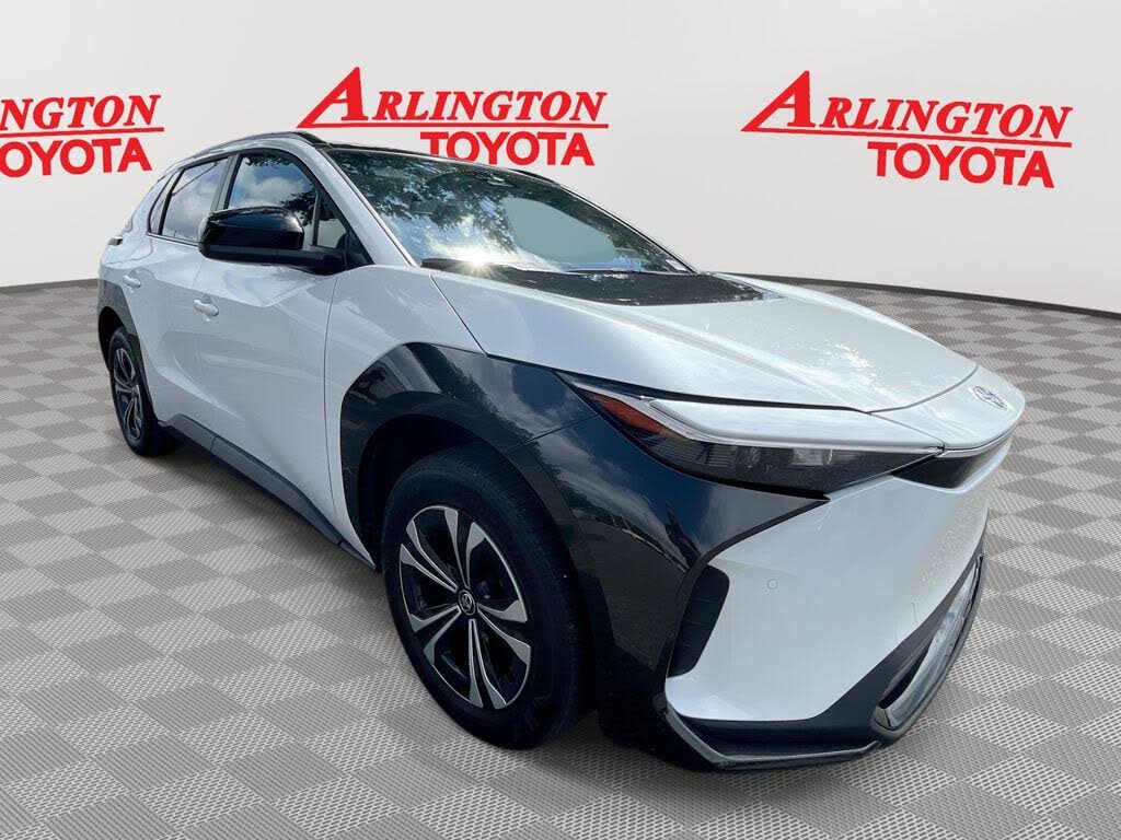 2024 Toyota bZ4X XLE AWD