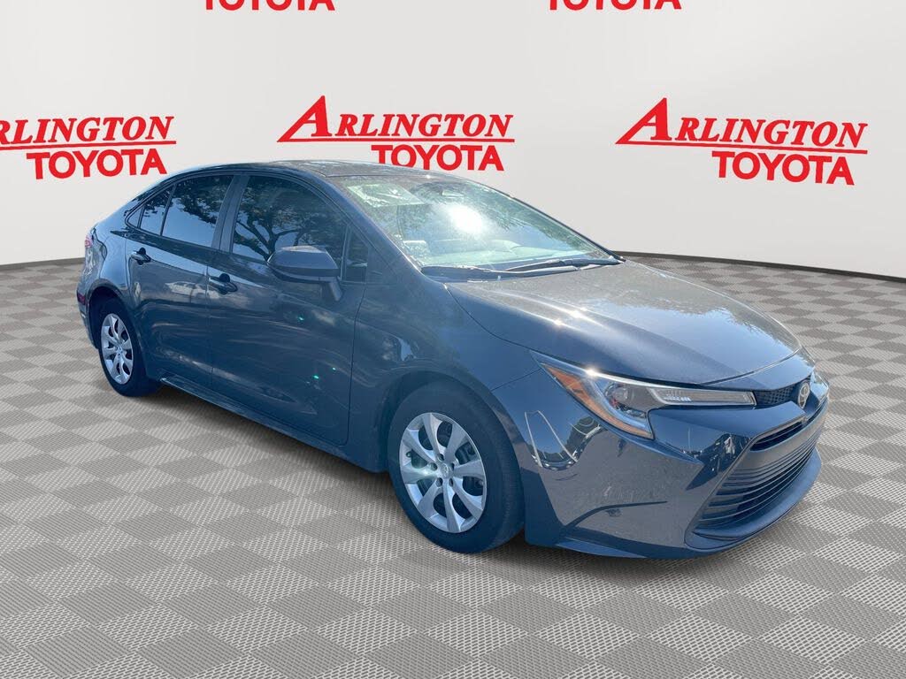 2024 Toyota Corolla LE FWD