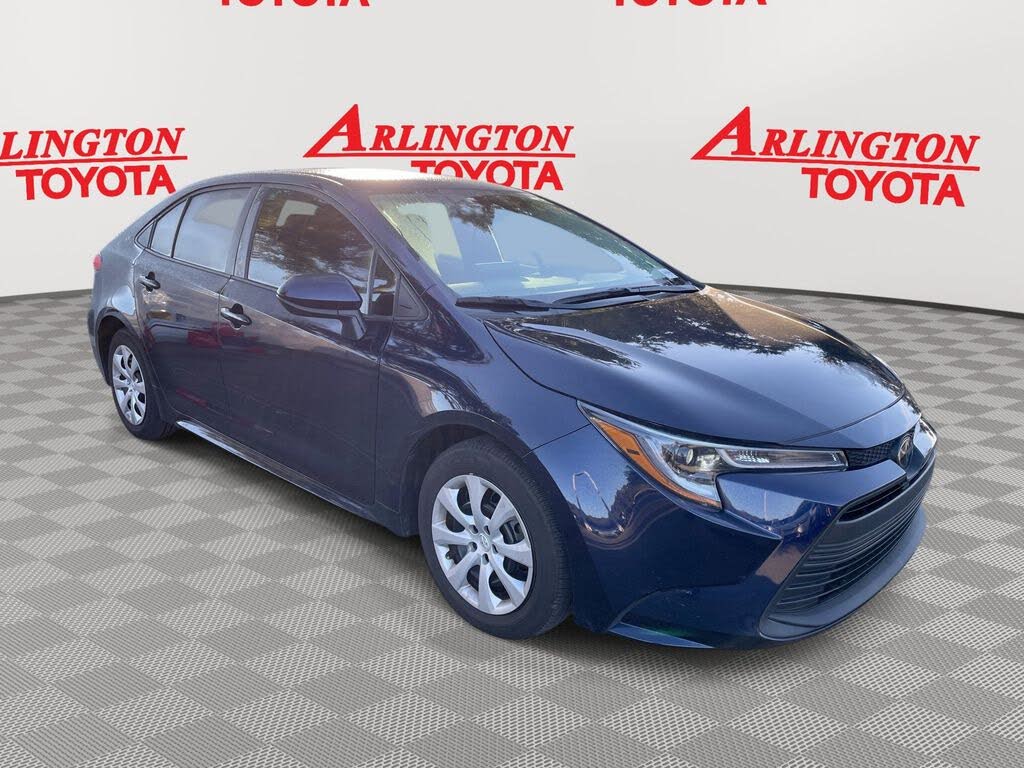 2024 Toyota Corolla LE FWD