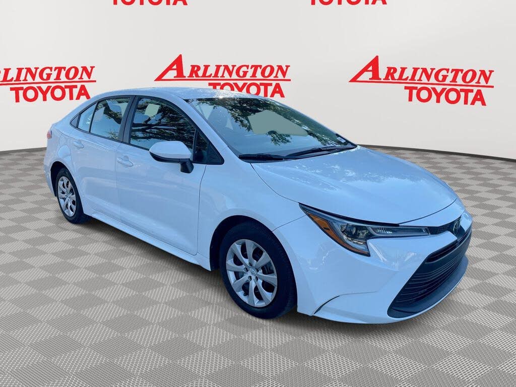 2024 Toyota Corolla LE FWD