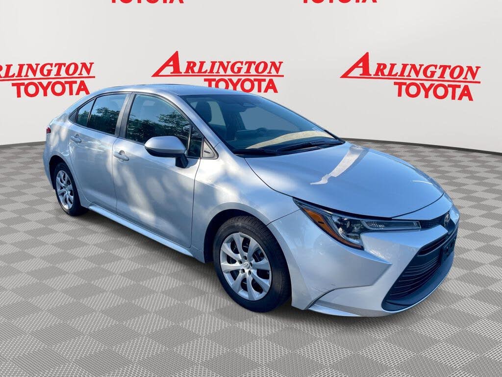 2024 Toyota Corolla LE FWD