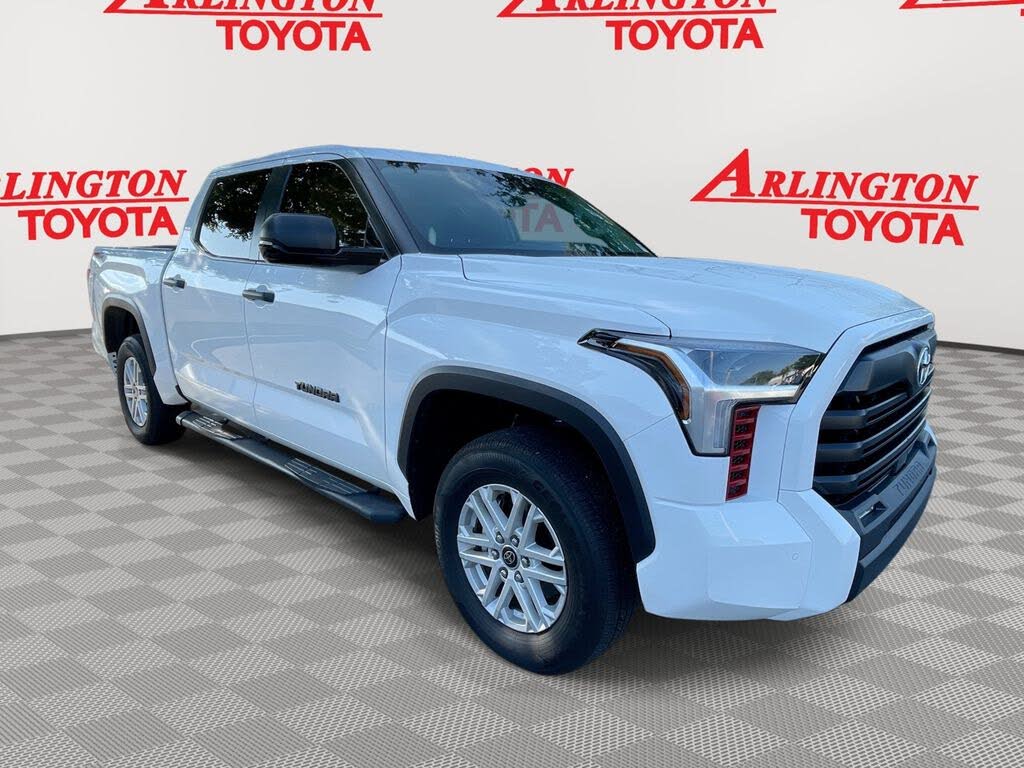 2024 Toyota Tundra SR5 CrewMax Cab 4WD