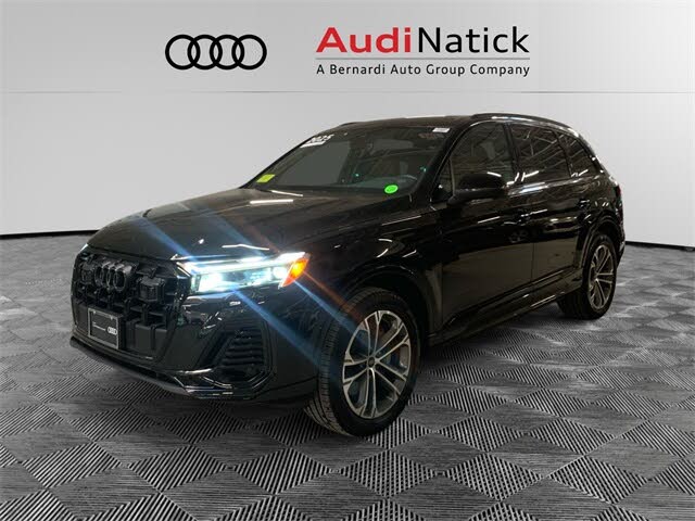 2025 Audi Q7 quattro Premium 45 TFSI