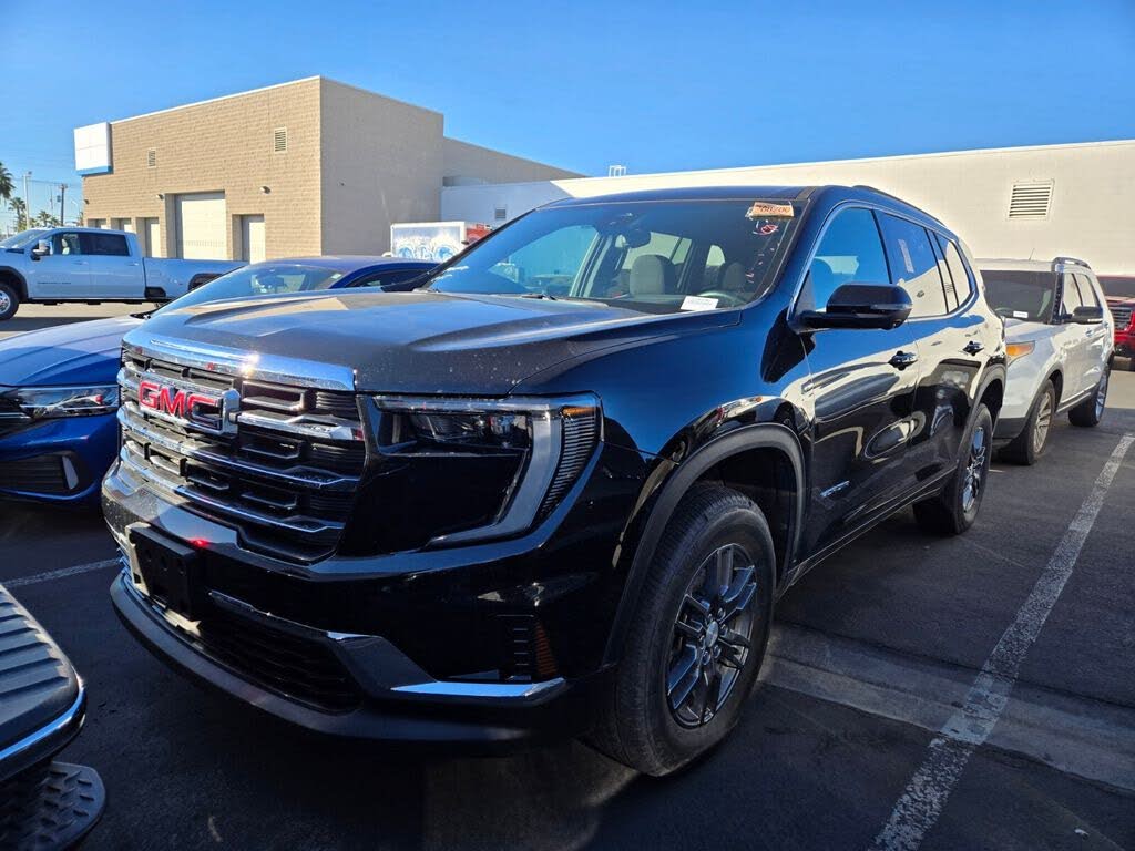 2025 GMC Acadia Elevation AWD