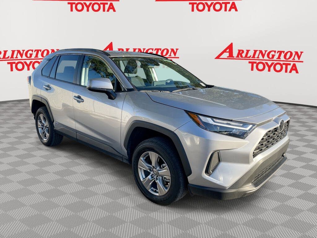 2025 Toyota RAV4 Hybrid XLE AWD