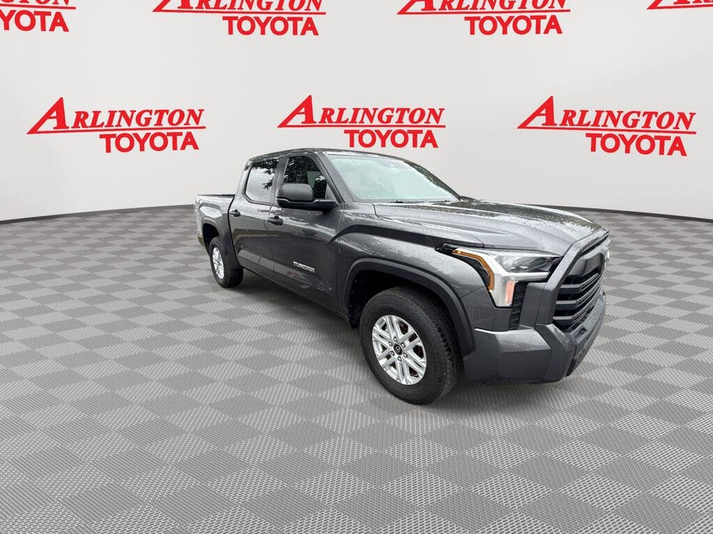 2025 Toyota Tundra SR5 CrewMax Cab 4WD
