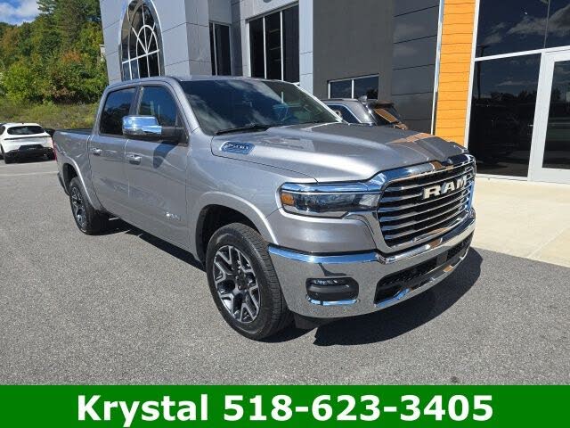 2026 RAM 1500 Laramie Crew Cab 4WD