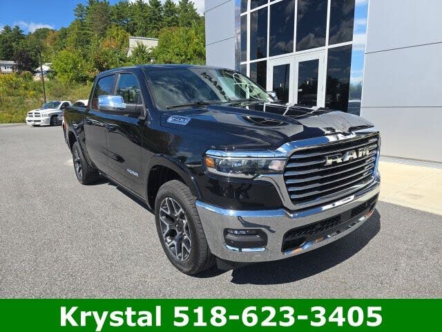 2026 RAM 1500 Laramie Crew Cab 4WD