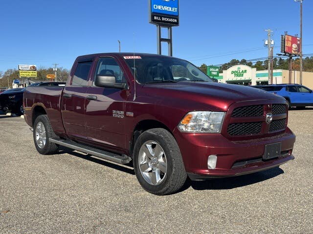 2018 RAM 1500 Express Quad Cab 4WD