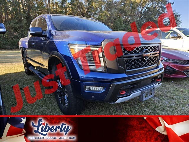 2021 Nissan Titan PRO-4X Crew Cab 4WD