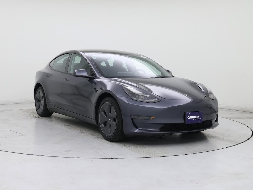 2023 Tesla Model 3 RWD