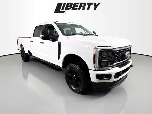 2024 Ford F-350 Super Duty XL Crew Cab 4WD