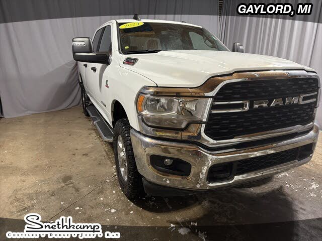 2024 RAM 2500 Big Horn Crew Cab 4WD