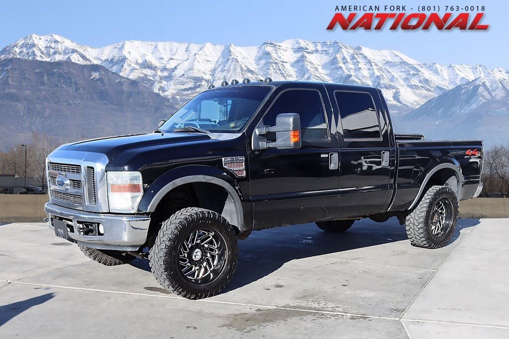 2008 Ford F-350 Super Duty Lariat Crew Cab 4WD