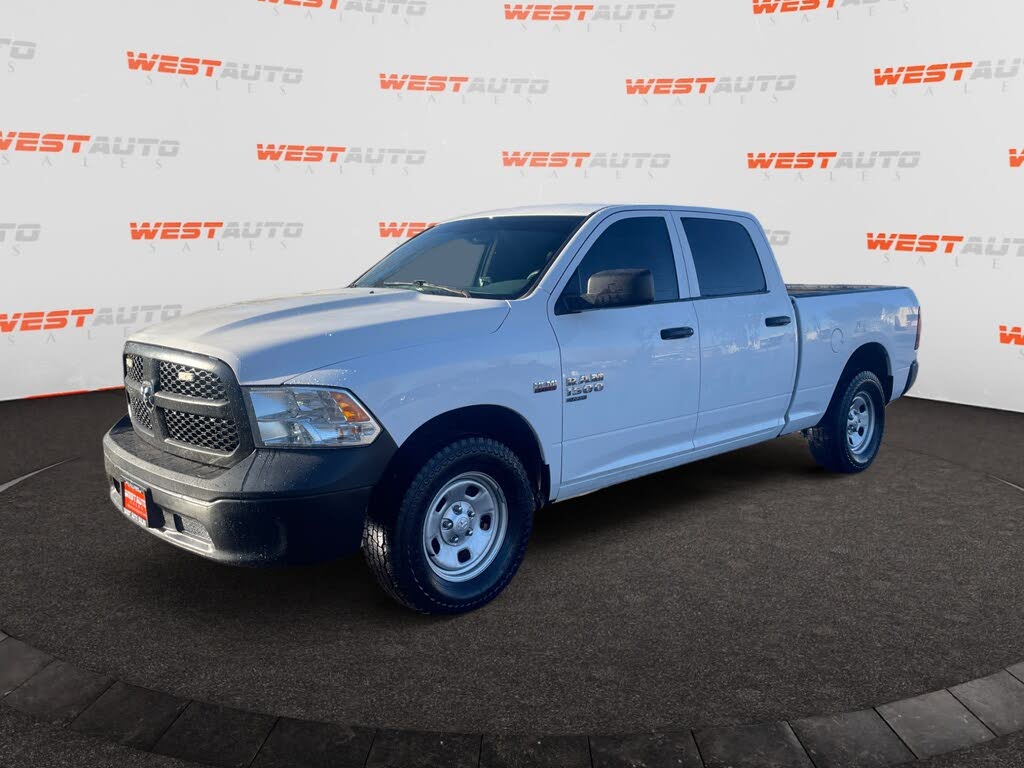 2019 RAM 1500 Classic Tradesman Crew Cab 4WD