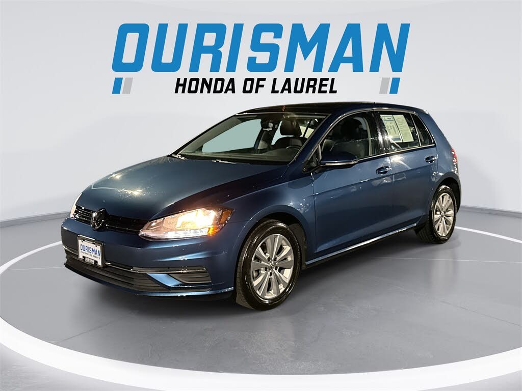 2021 Volkswagen Golf TSI FWD