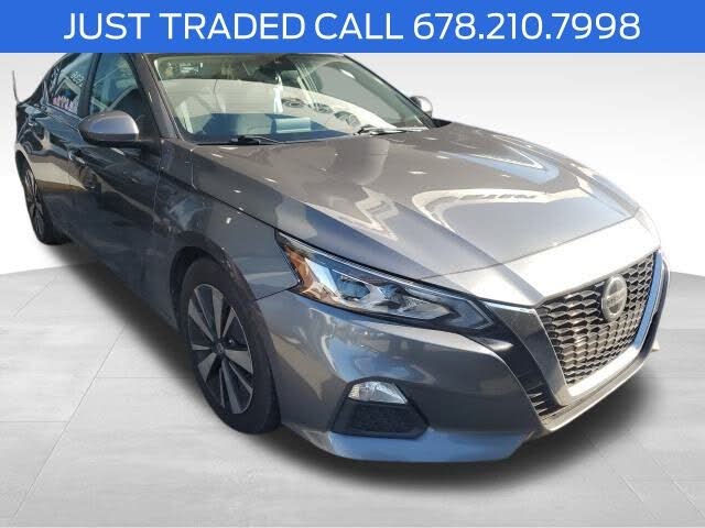 2022 Nissan Altima 2.5 SV FWD