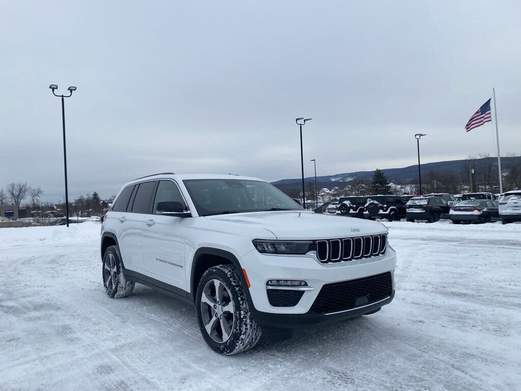 2023 Jeep Grand Cherokee Limited 4WD
