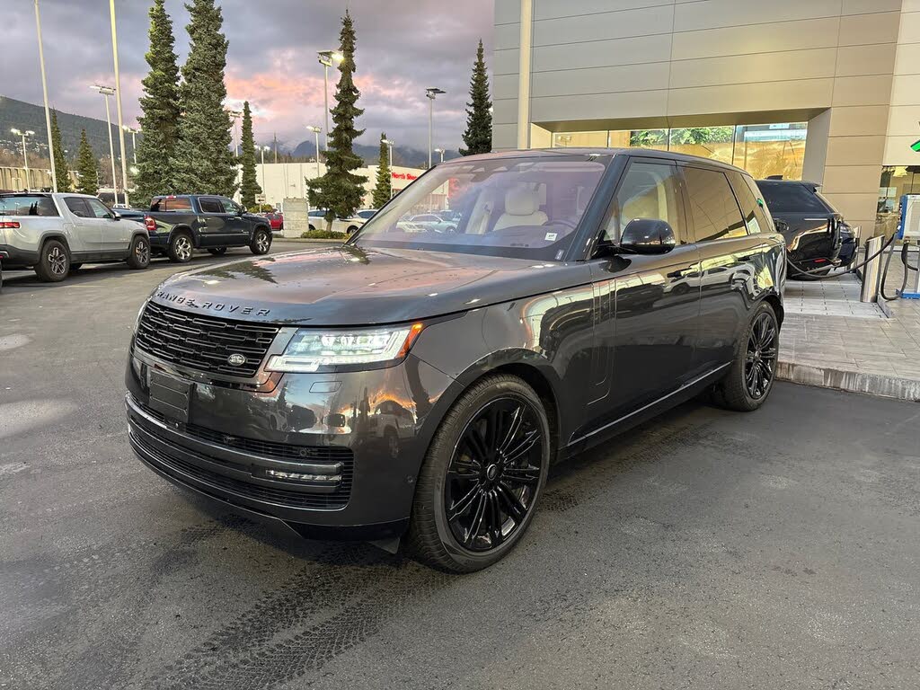 2023 Land Rover Range Rover P530 SE AWD