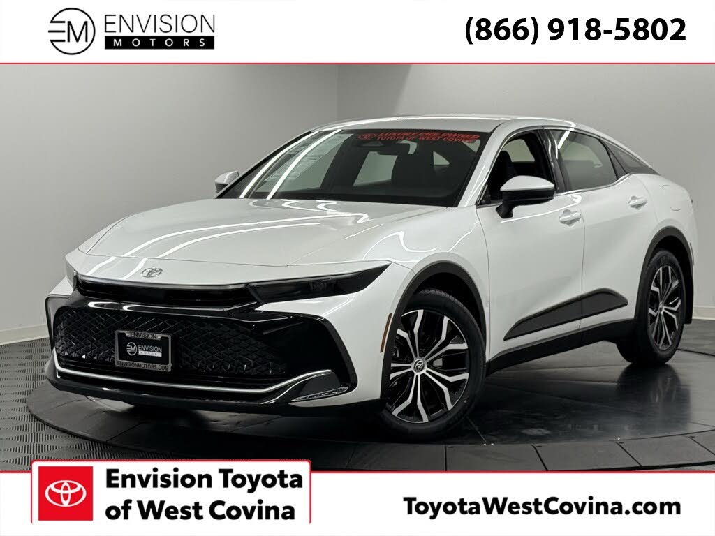 2023 Toyota Crown XLE AWD