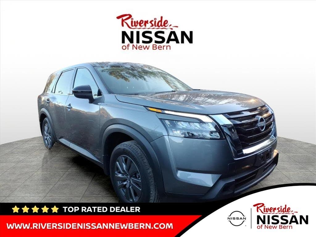 2024 Nissan Pathfinder S 4WD