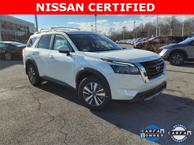 2024 Nissan Pathfinder SL 4WD