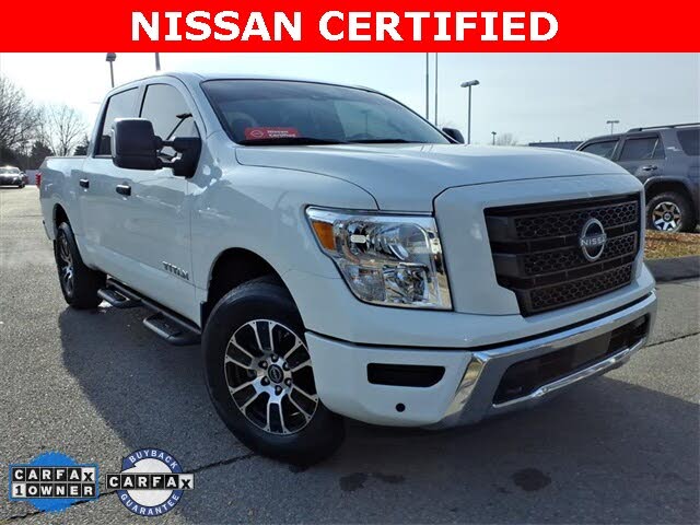 2024 Nissan Titan SV Crew Cab 4WD