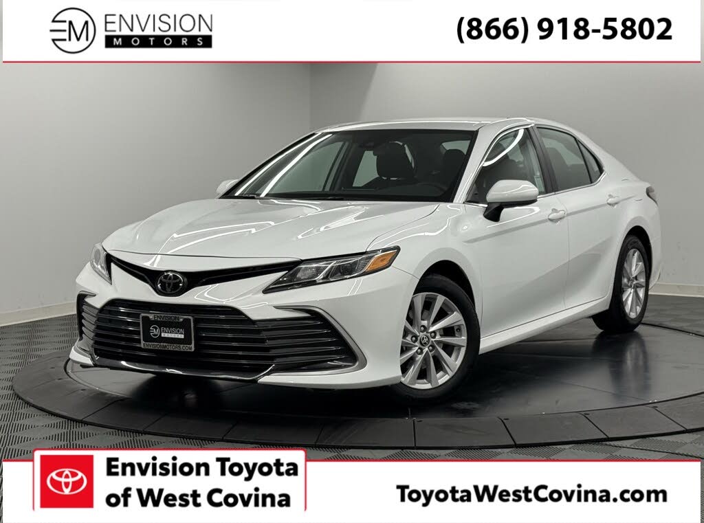 2024 Toyota Camry LE FWD