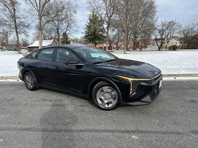 2025 Kia K4 LX FWD