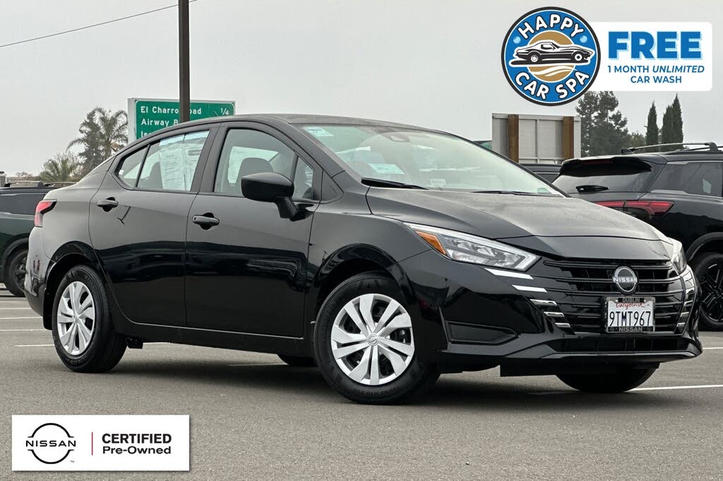 2025 Nissan Versa S FWD