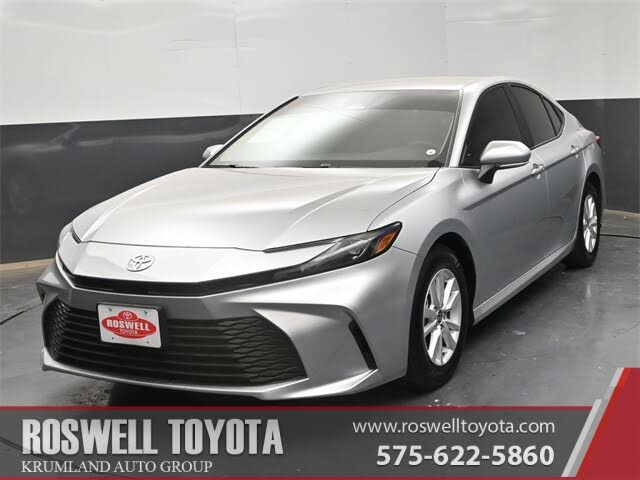 2025 Toyota Camry LE FWD
