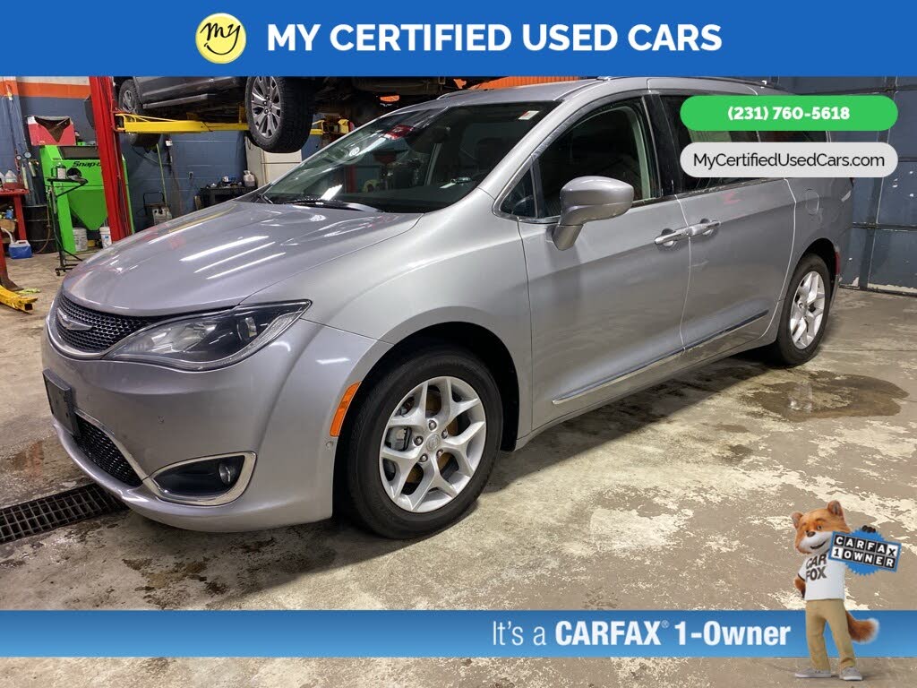 2017 Chrysler Pacifica Touring L Plus FWD