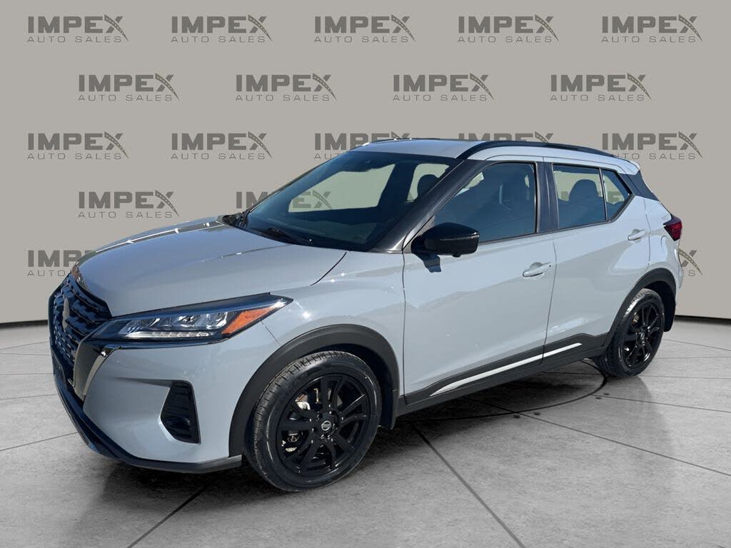 2021 Nissan Kicks SR FWD