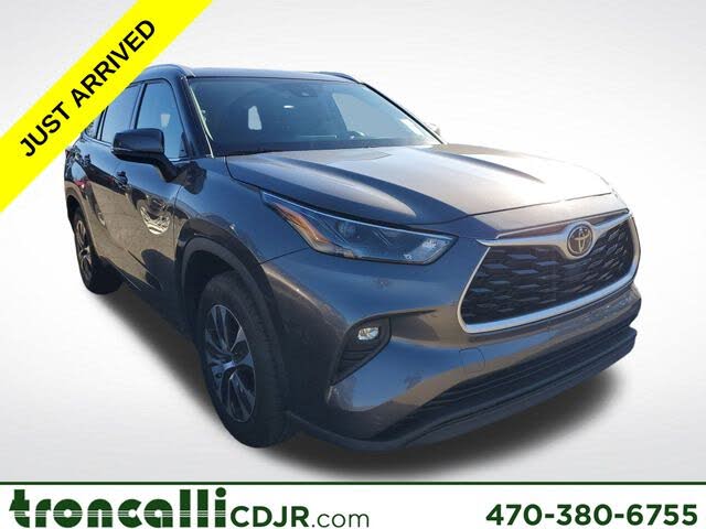 2022 Toyota Highlander XLE FWD