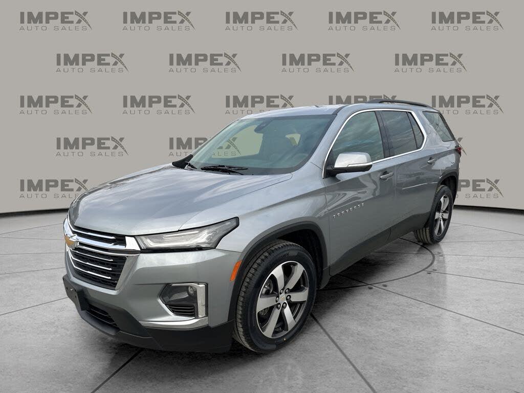 2023 Chevrolet Traverse LT Leather FWD
