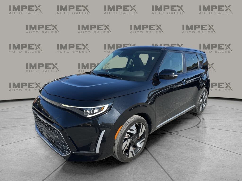 2023 Kia Soul GT-Line FWD