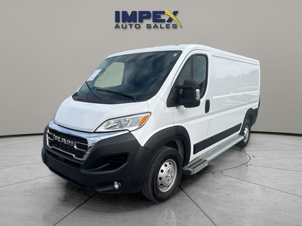 2023 RAM ProMaster 2500 136 Low Roof Cargo Van FWD