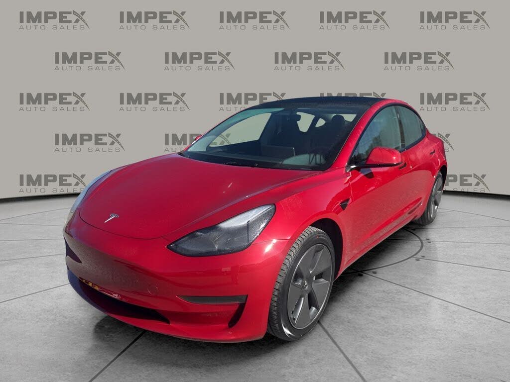2023 Tesla Model 3 RWD