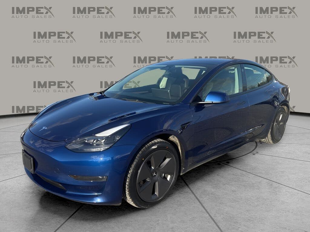 2023 Tesla Model 3 RWD