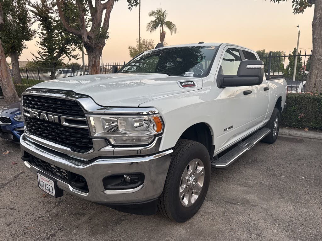 2024 RAM 2500 Big Horn Crew Cab 4WD