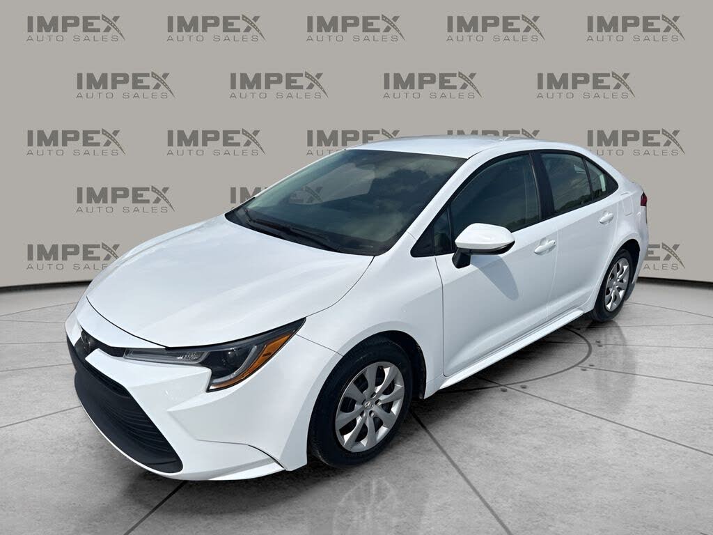 2024 Toyota Corolla LE FWD