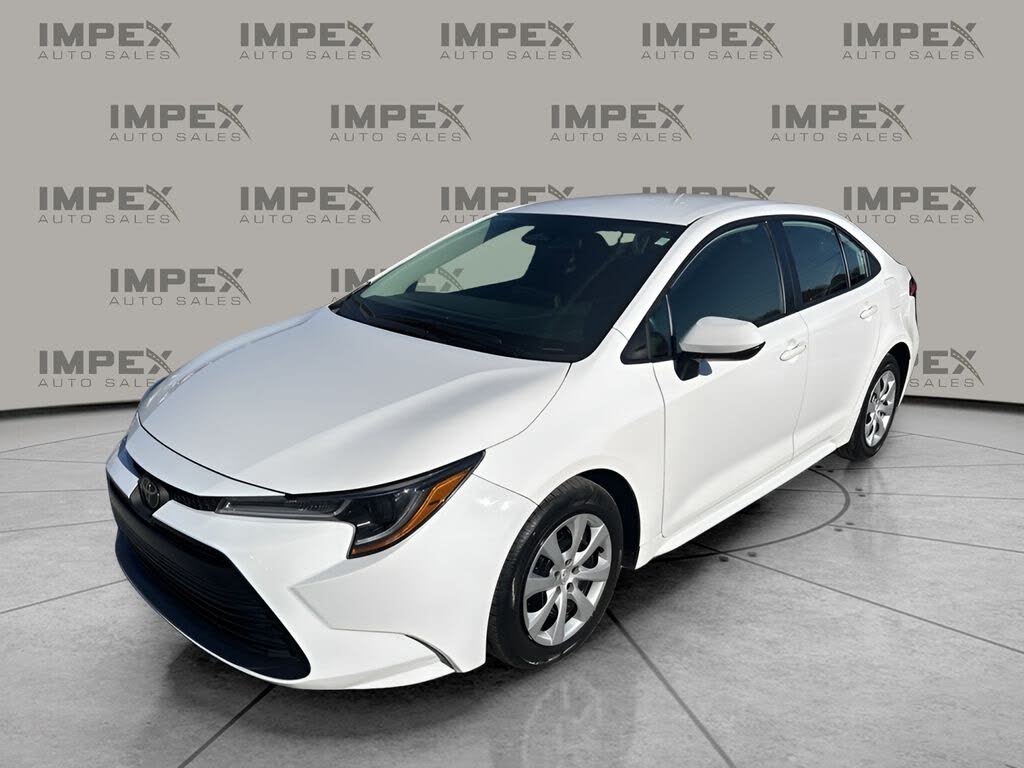 2024 Toyota Corolla LE FWD