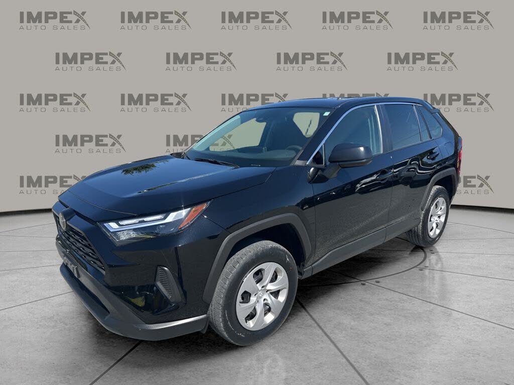 2024 Toyota RAV4 LE AWD