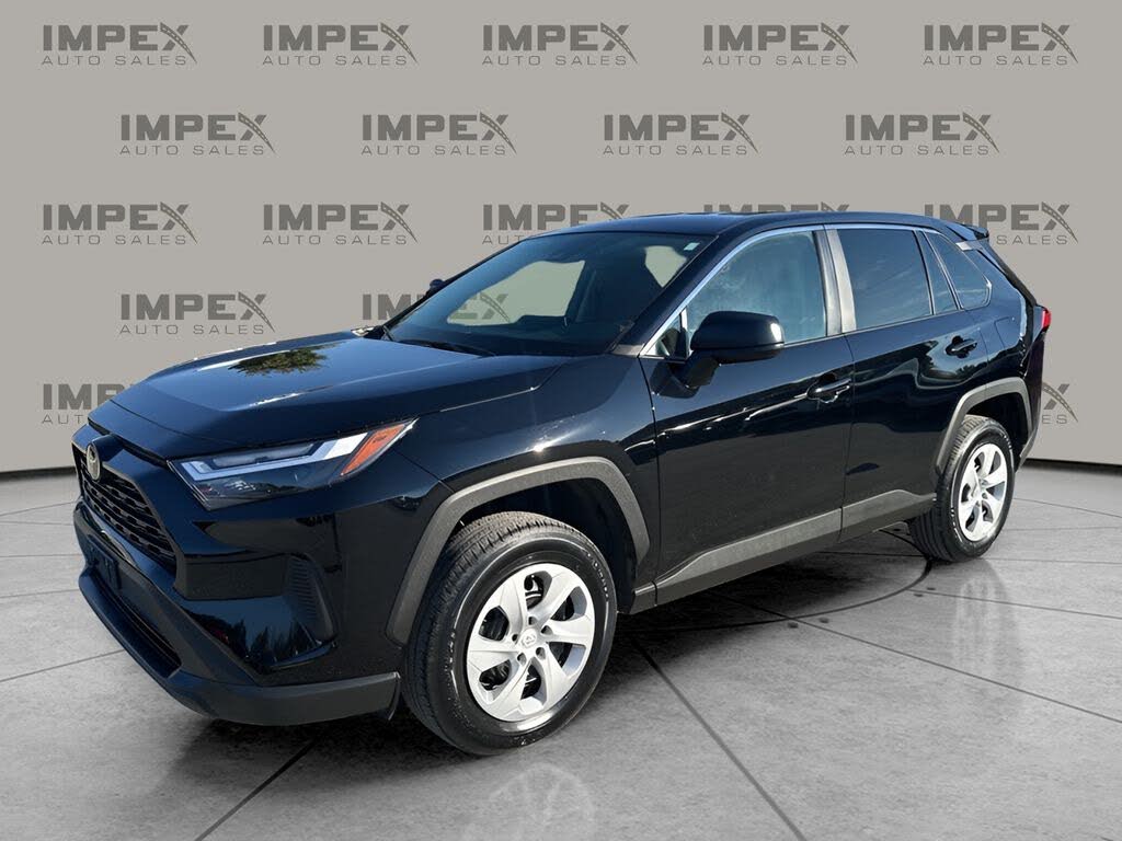 2024 Toyota RAV4 LE AWD