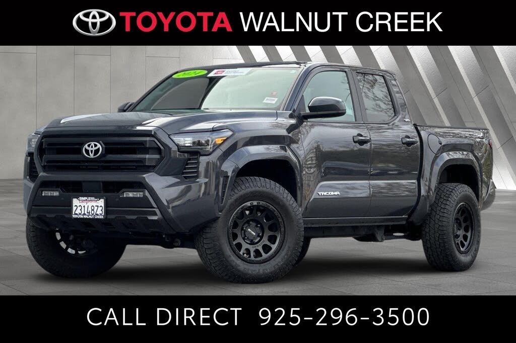 2024 Toyota Tacoma SR5 Double Cab 4WD