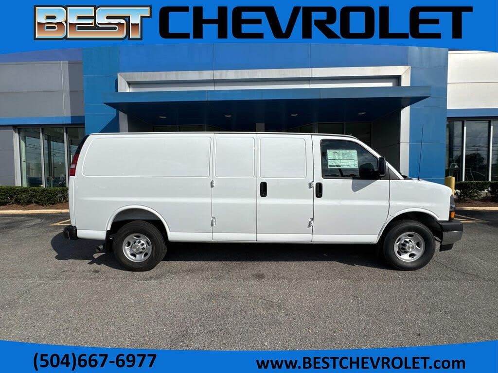 2025 Chevrolet Express Cargo 2500 RWD