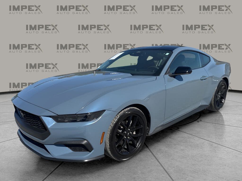 2025 Ford Mustang EcoBoost Fastback RWD